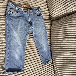 Apple Bottoms Vintage True Y2K Denim Capri Jeans Womens Cuffed Blue MSRP $69